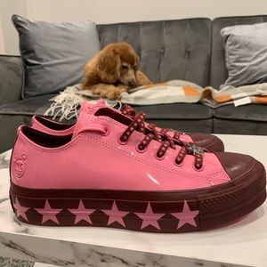 Converse Miley Cyrus Chuck Taylor All Low Sz 9